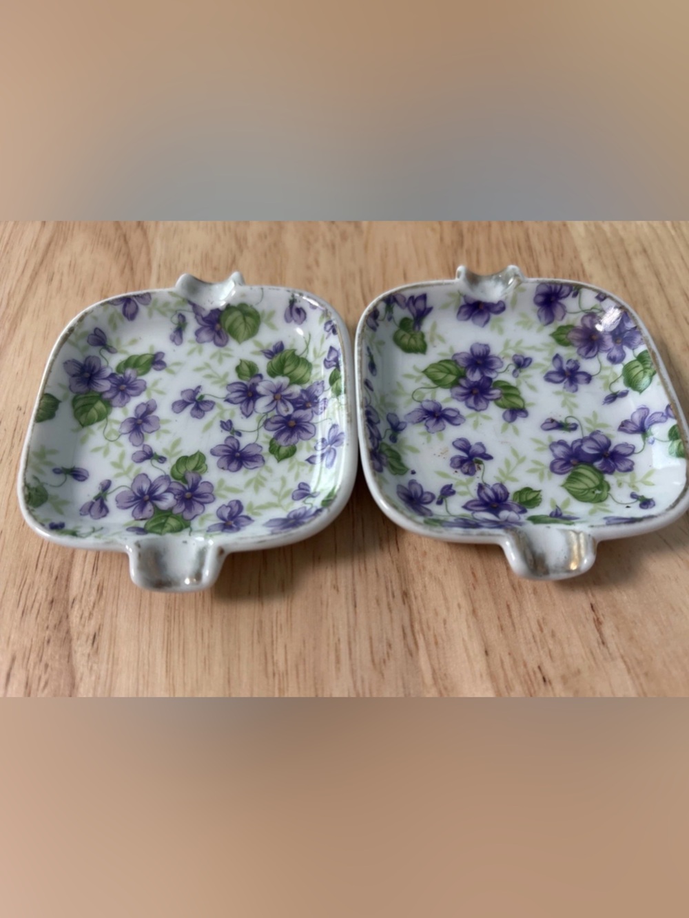 Vintage ashtrays Porcelain Violet Floral Square - White and Purple-Set of 2
